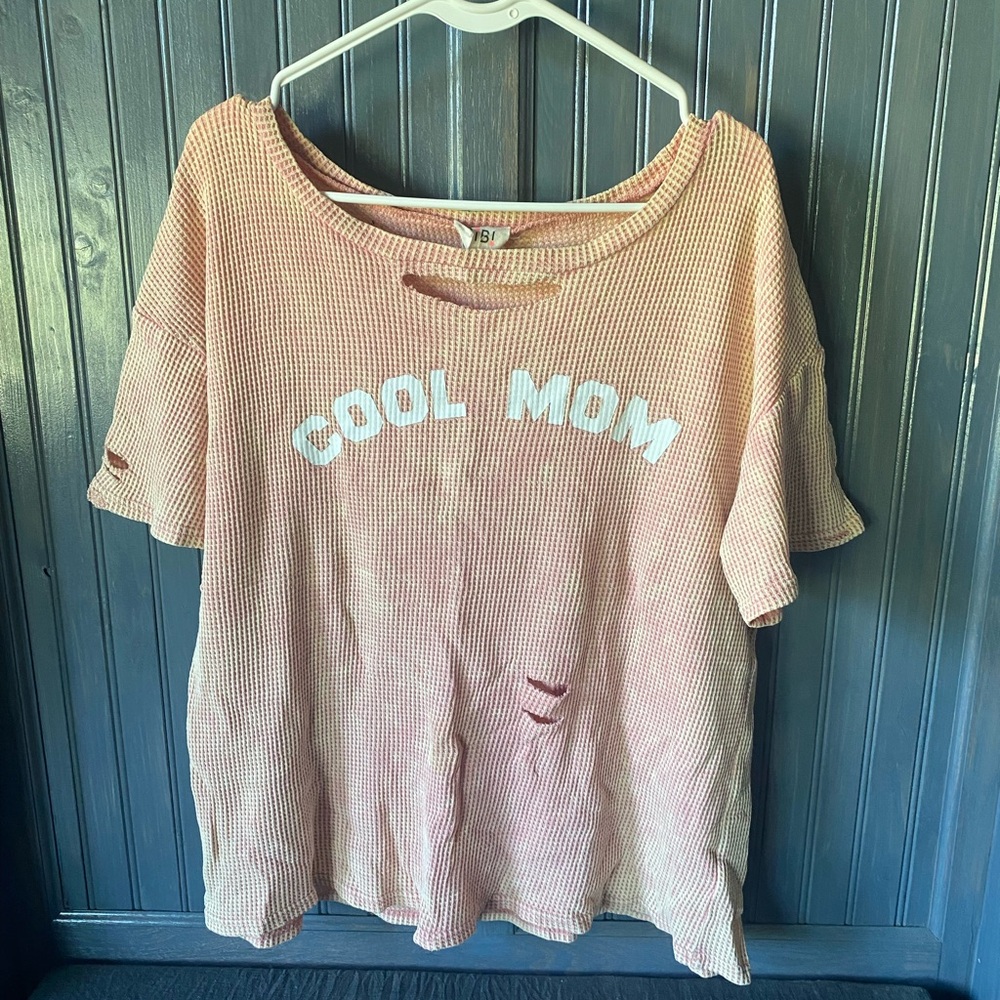 BiBi 'Cool Mom' Tee - Peach distressed